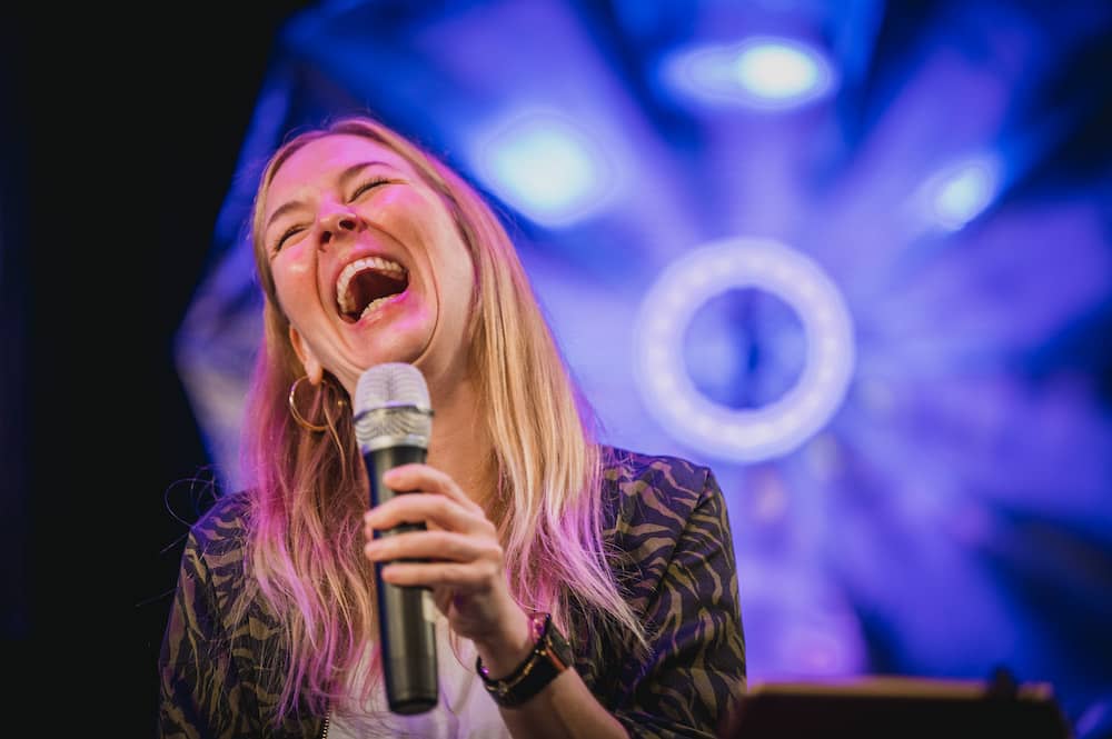 7598_8762_2023-04-16_BunteIntelligenz